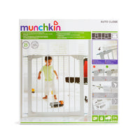 Munchkin Auto Close™ Metal Safety Gate