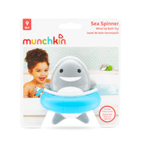 Munchkin Sea Spinner™ Wind-Up Shark Bath Toy