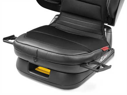 Peg-Perego Viaggio 2-3 Flex Crystal Black Adjustable heights and foldable car seat